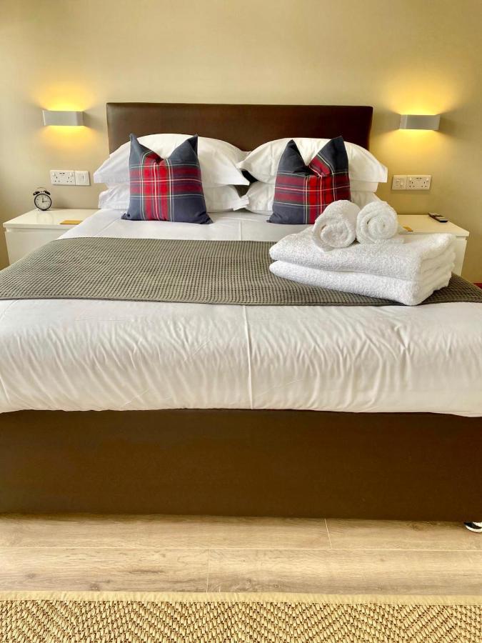 3 Sheraton Apartments Fort William Esterno foto