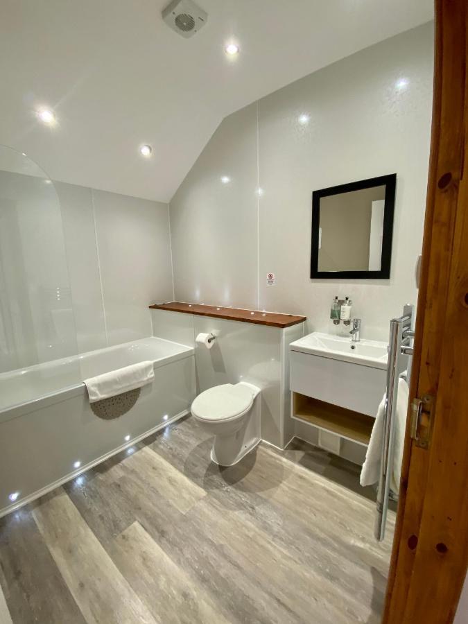 3 Sheraton Apartments Fort William Esterno foto